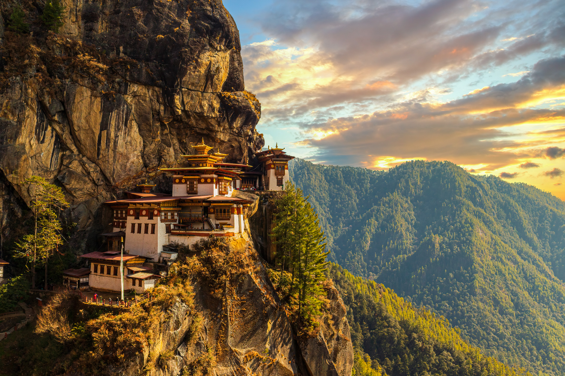 Das Taktshang Kloster (Tigernest) in Bhutan.